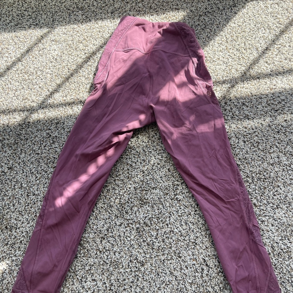 Lululemon leggings